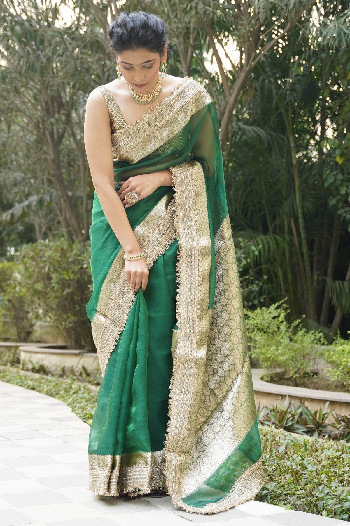 Marakshri (Emerald Tissue Zari Saree)
