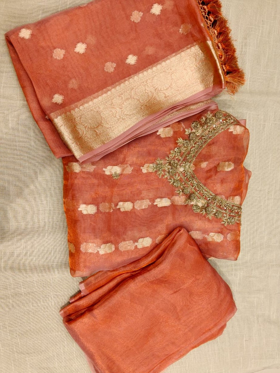 Kusheyi (Golden Tissue Dabka Suit)