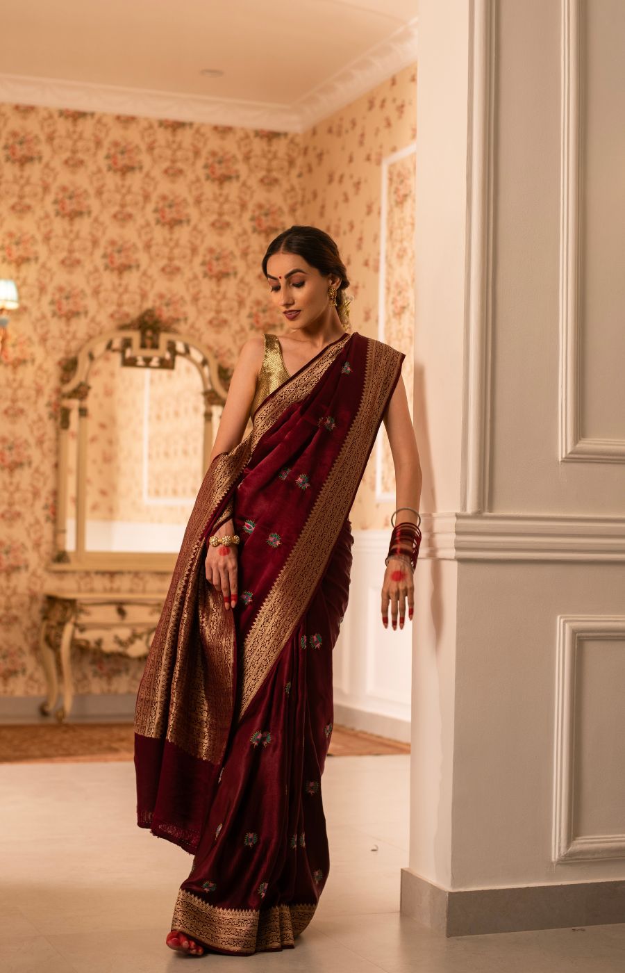 Elegant Fusion Mushru Silk Saree with Kadwa and Kashmiri Hand-Embroidered Bootas