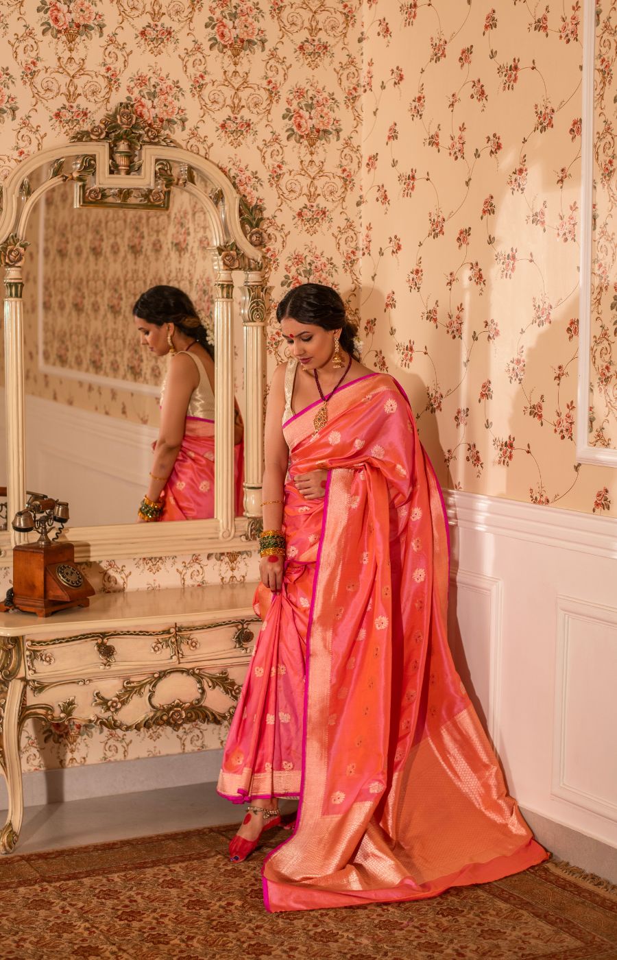Radiant Peach Pink Two-Tone Kadwa Boota Katan Silk Saree