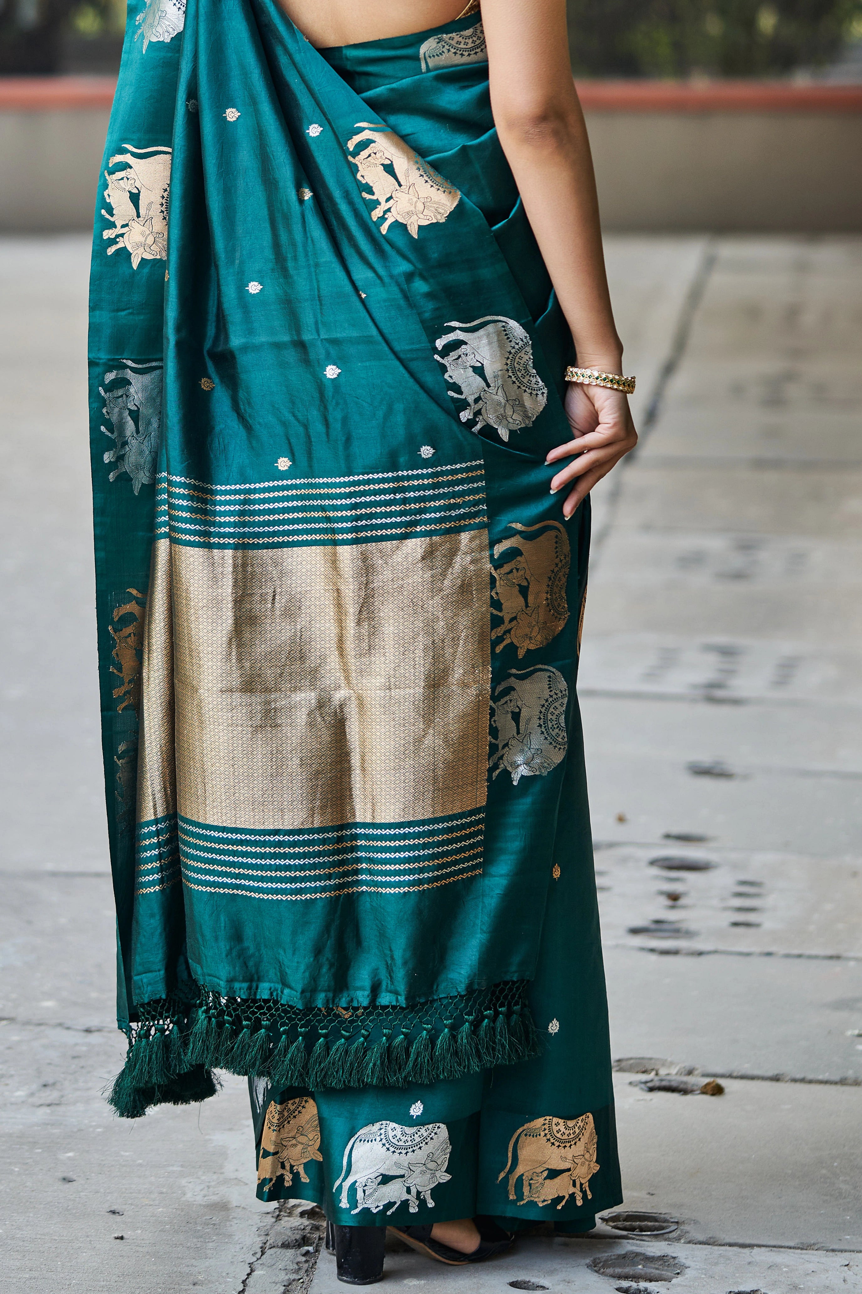 Mallika Katan Silk Banarasi Saree with Nandi Motif Border