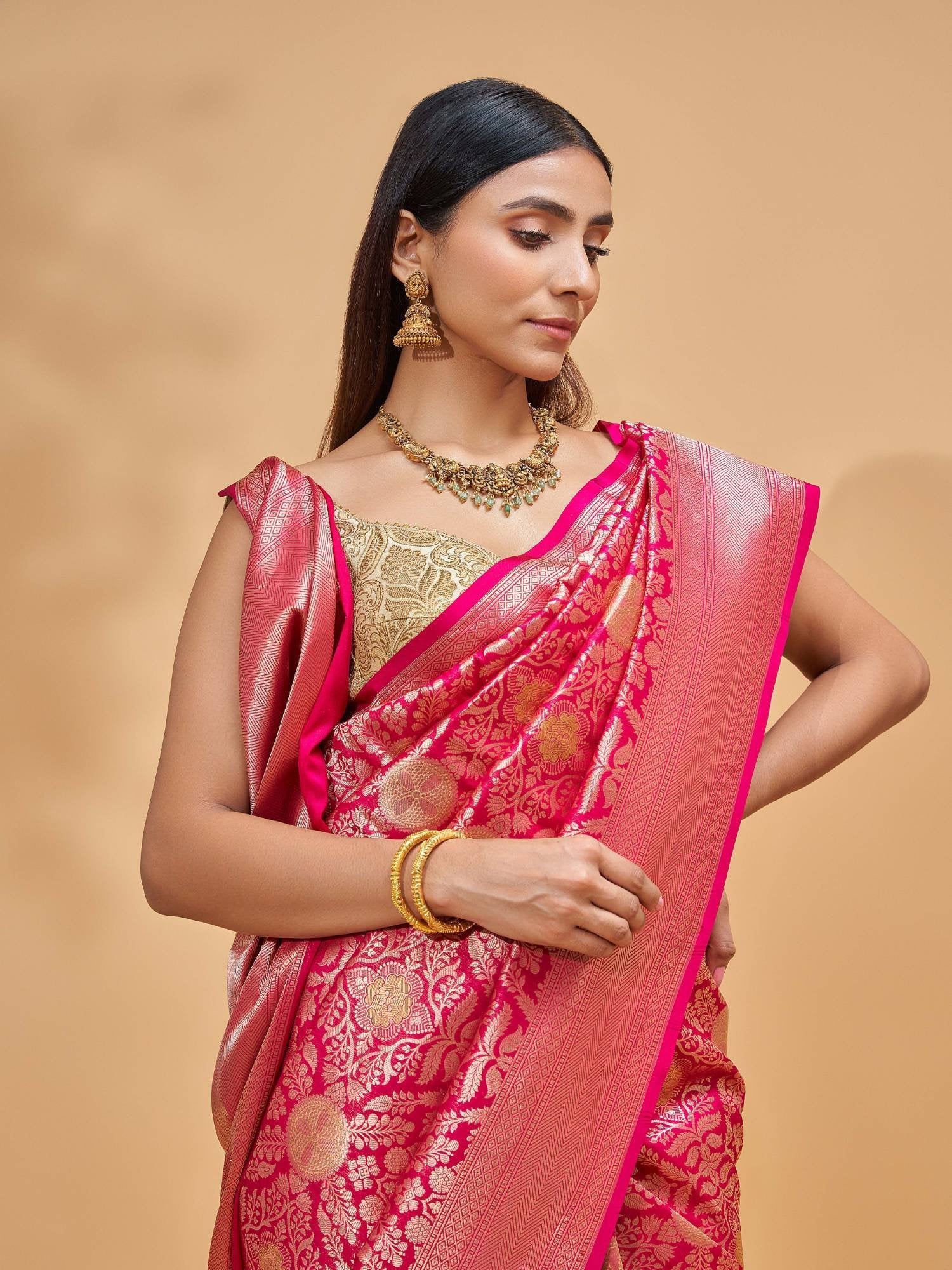 Tanishka (Brocade Pink Jangla Saree)