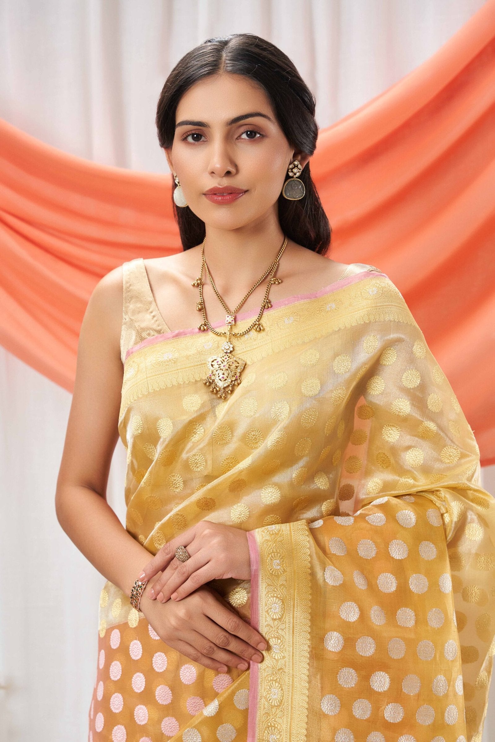 Kora Rangkat Banarasi Saree