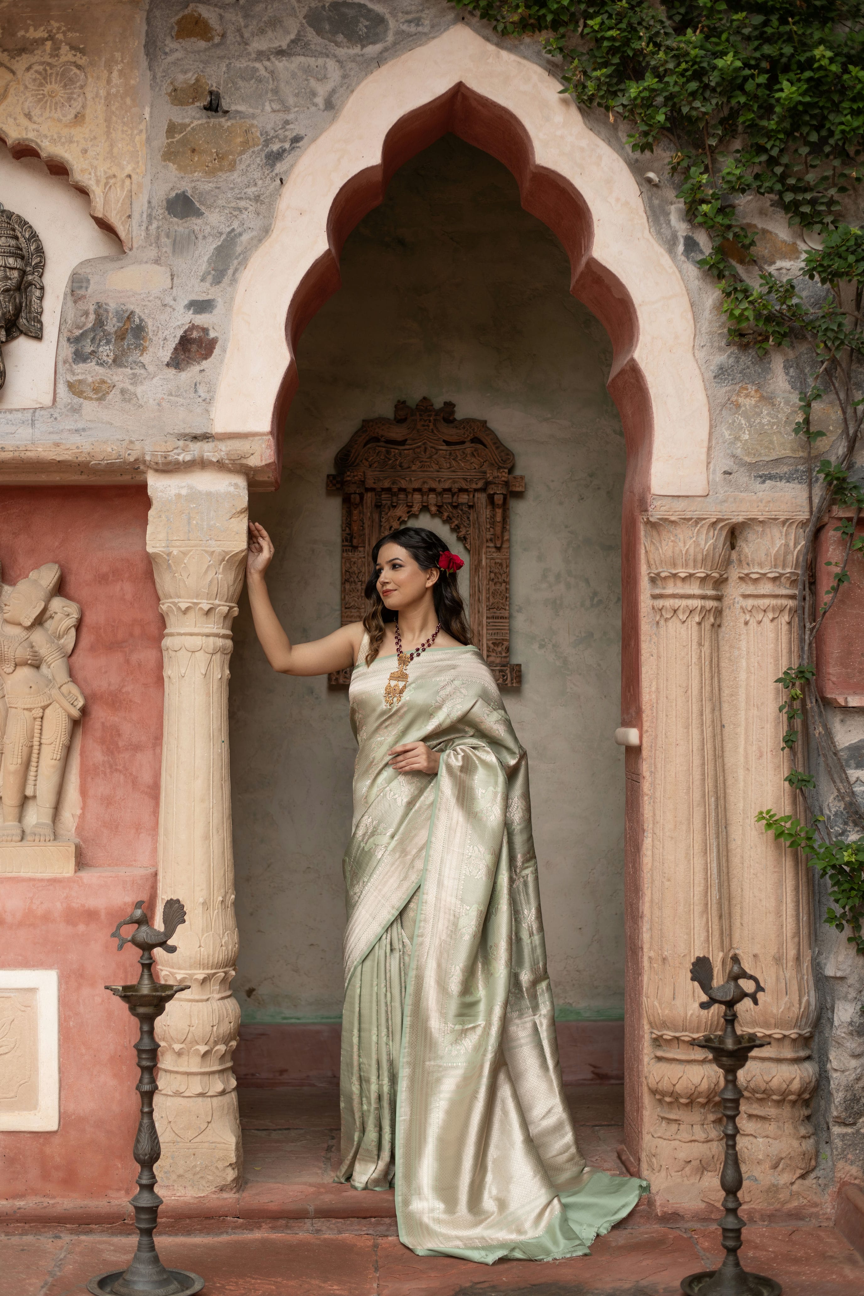 Mayurvalli (Sea-Green Peacock Jaal Banarasi Silk Saree)