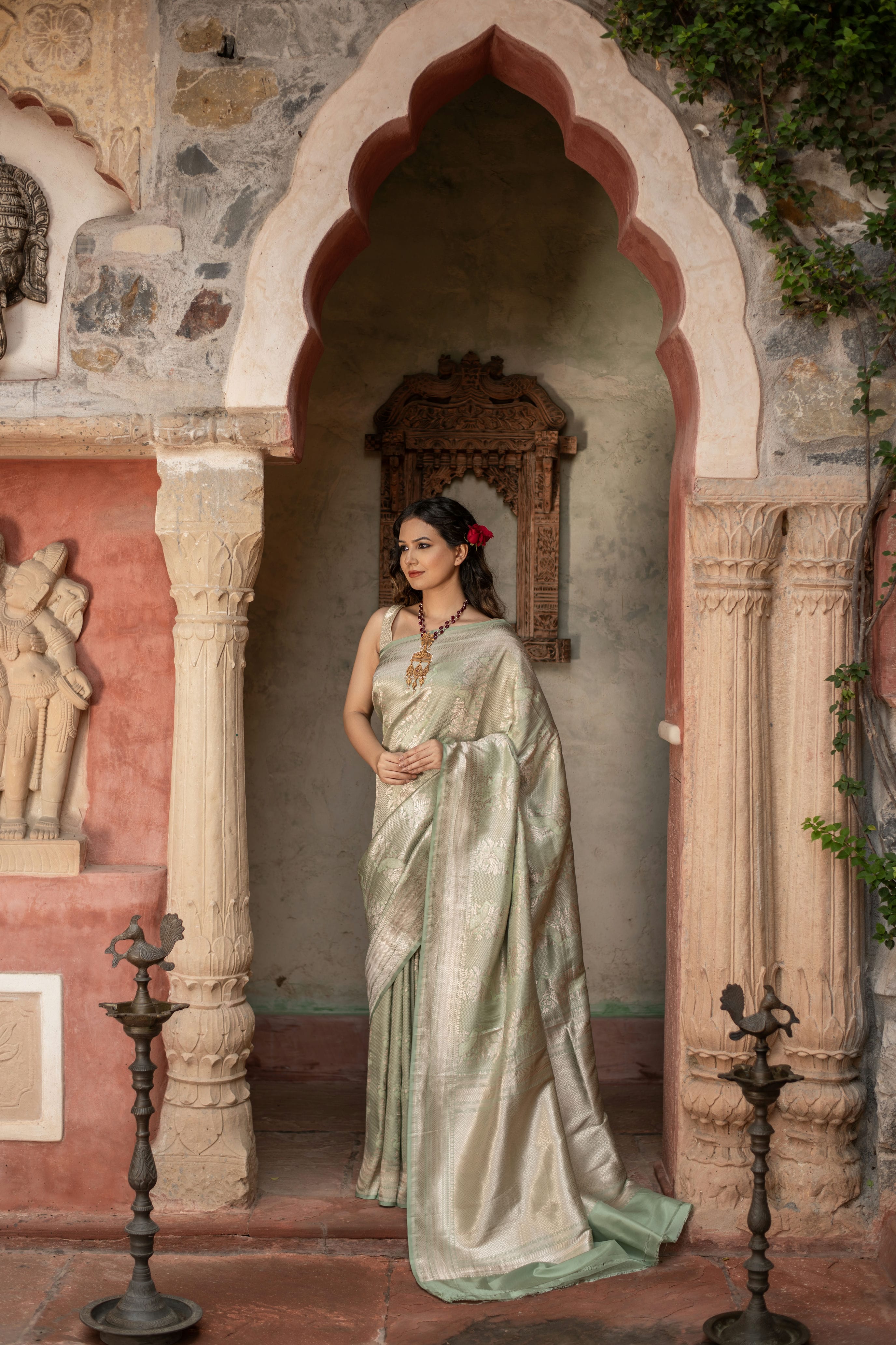 Mayurvalli (Sea-Green Peacock Jaal Banarasi Silk Saree)