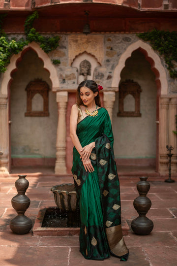 Vedarasa (Mushru Silk Saree with Tanchoi & Kadwa)