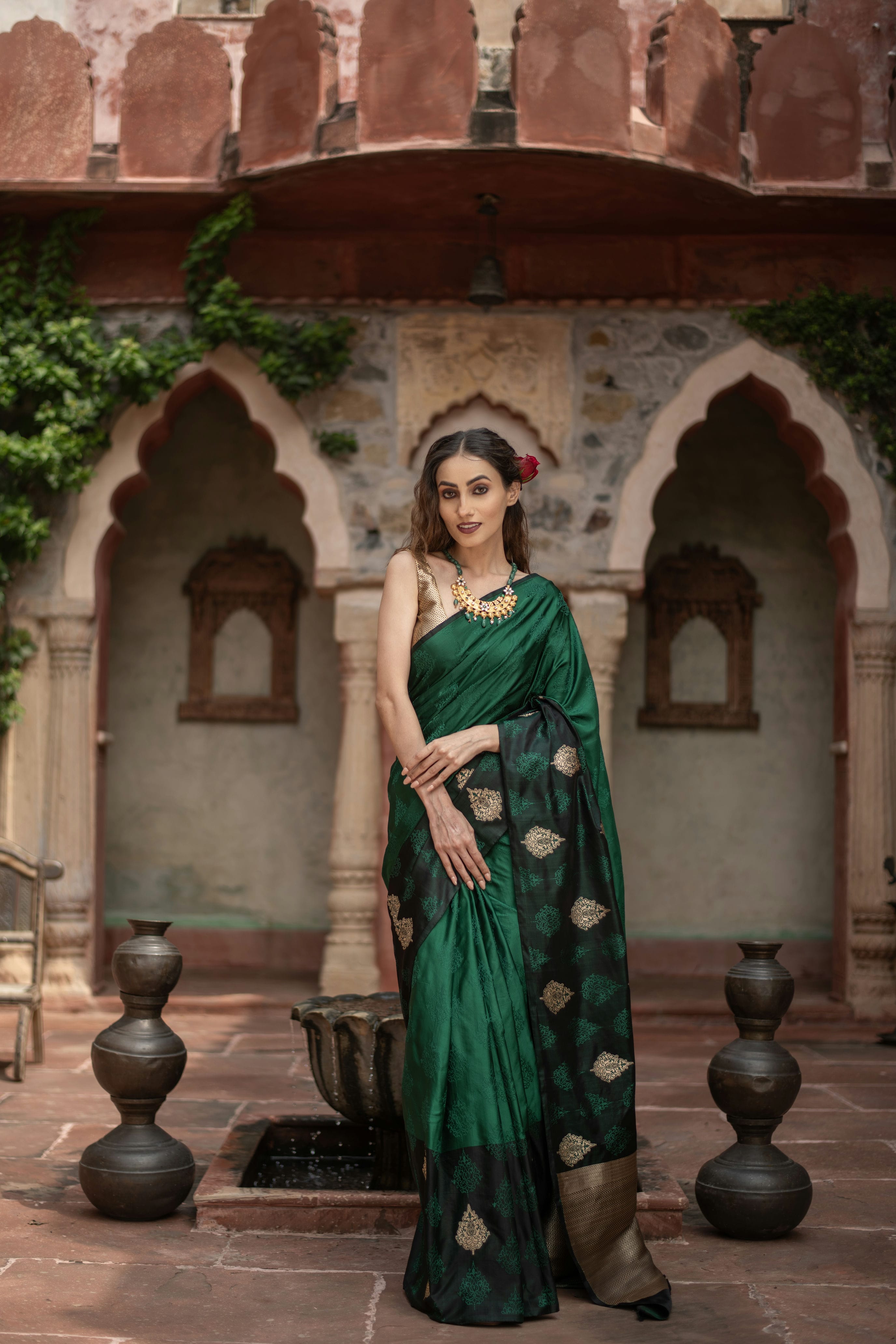 Vedarasa (Mushru Silk Saree with Tanchoi & Kadwa)
