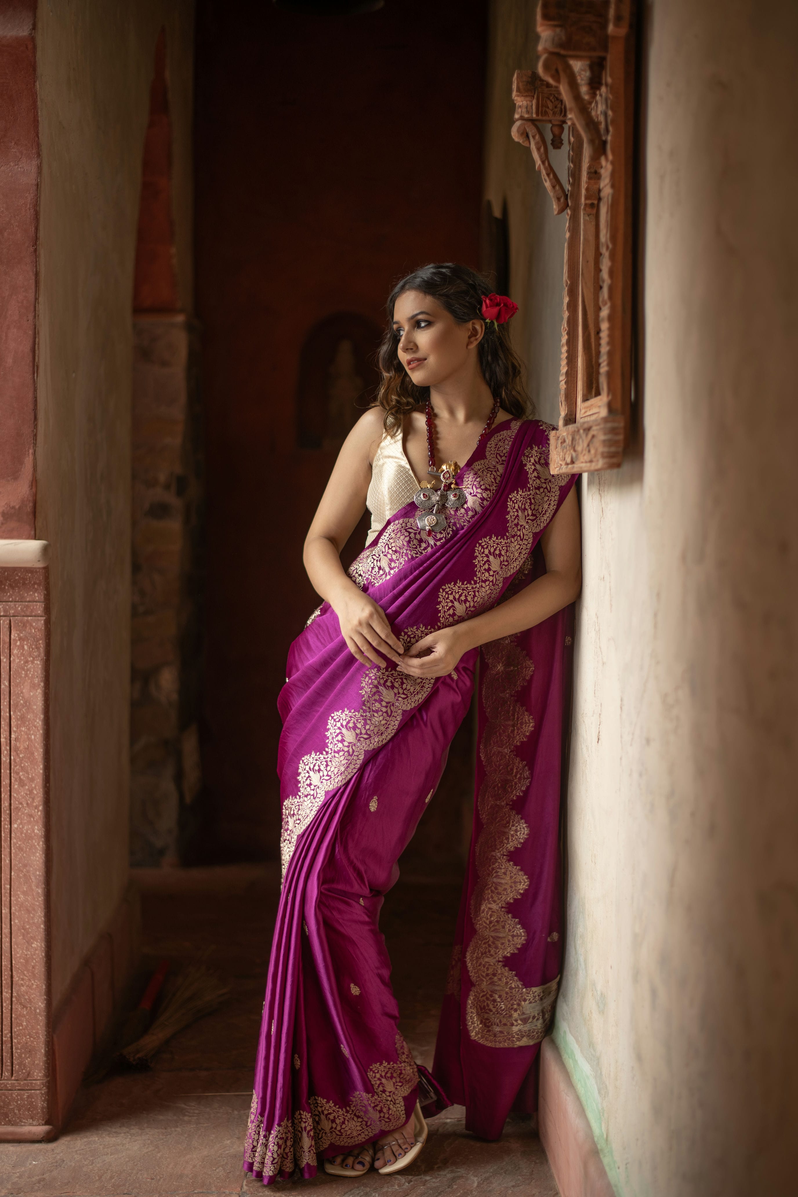 Mushru Silk Saree with Kadwa Weave and Scallop Borders