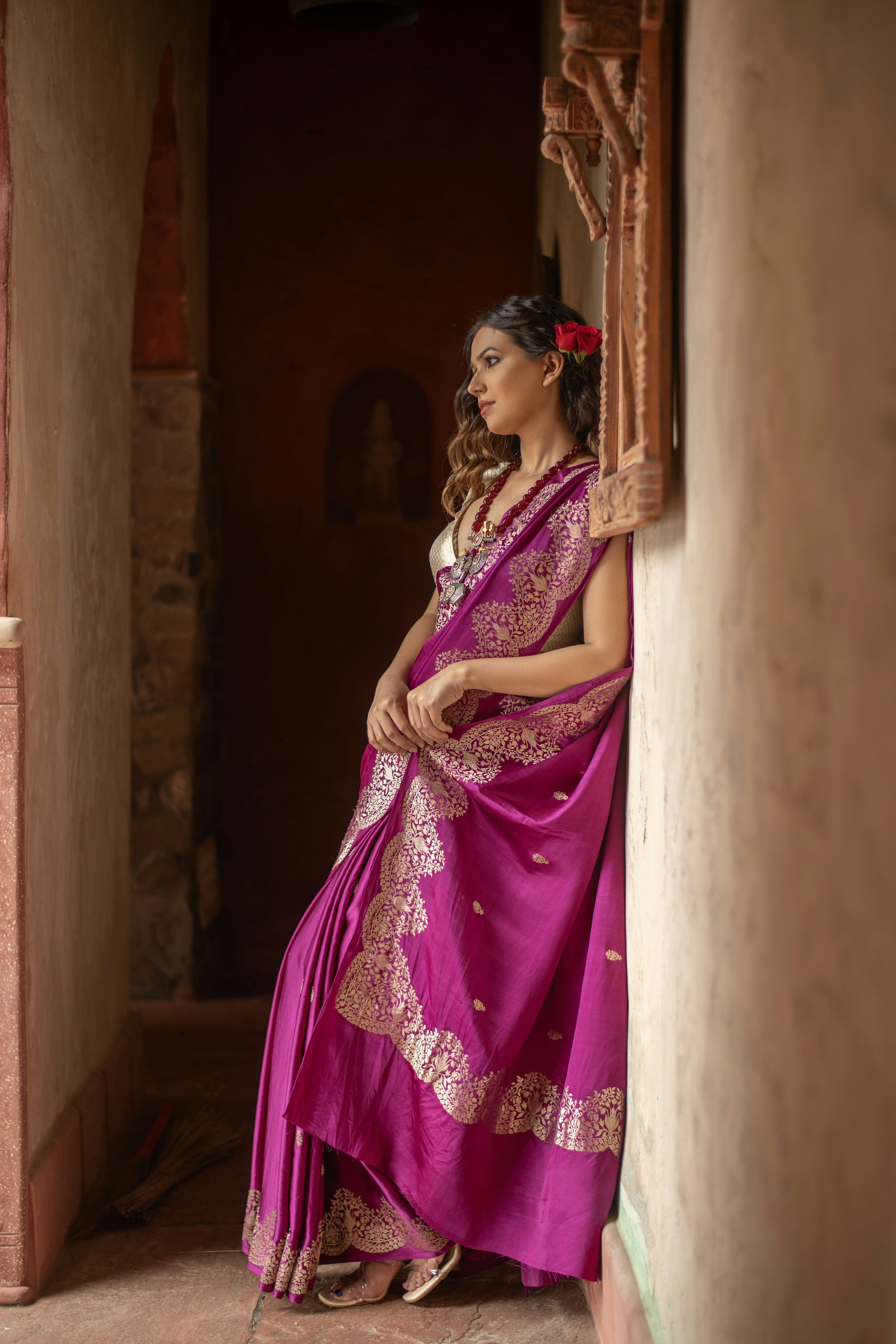 Mushru Silk Saree with Kadwa Weave and Scallop Borders