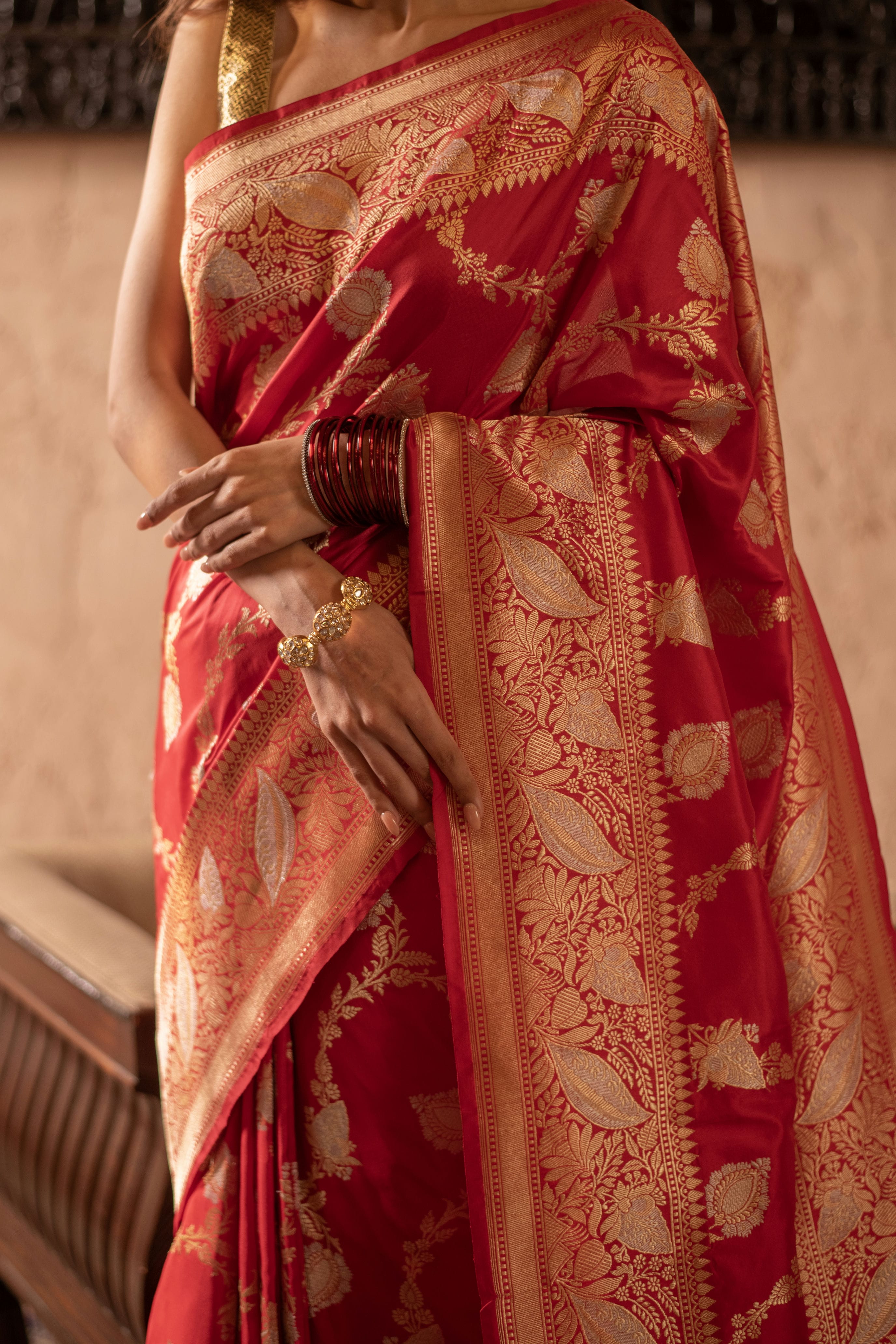 Sindoori Red Kadwa Jangla Saree with Meenakari Jaal