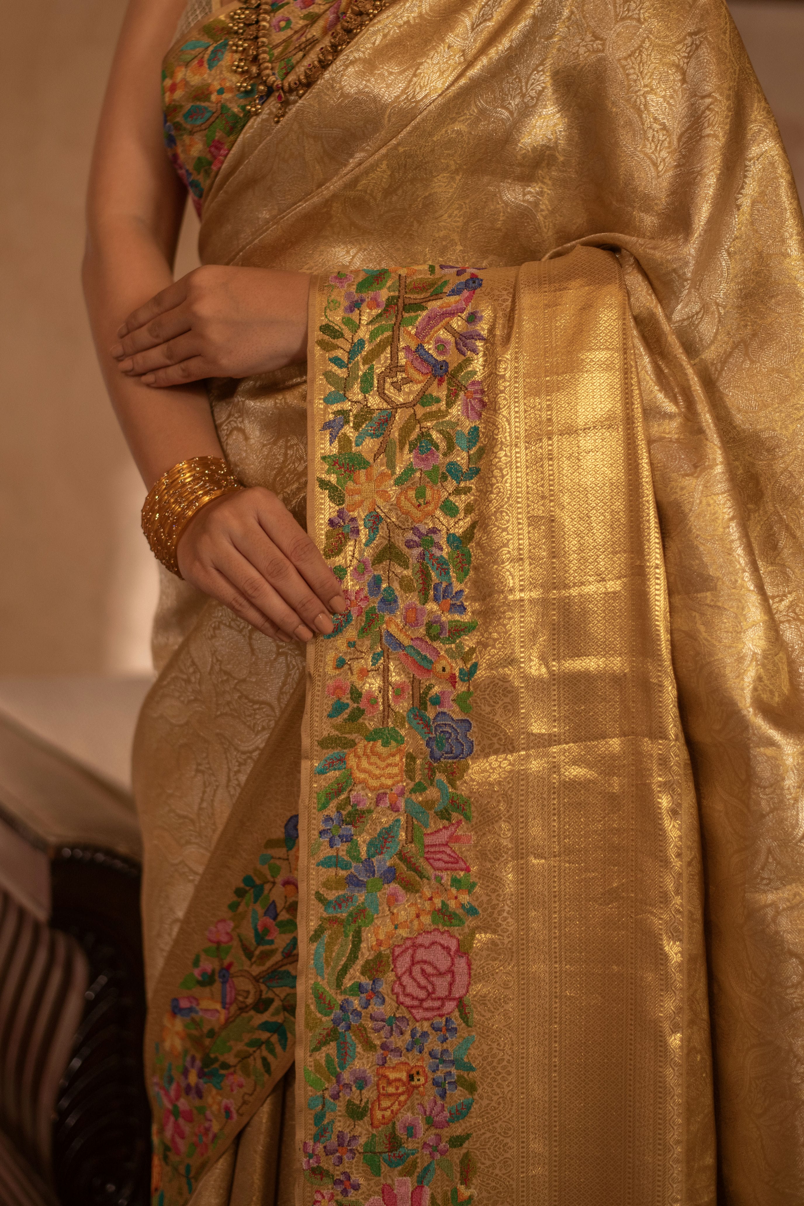 Pure Zari Kanjivaram Fusion Saree with Petite Hand Embroidery
