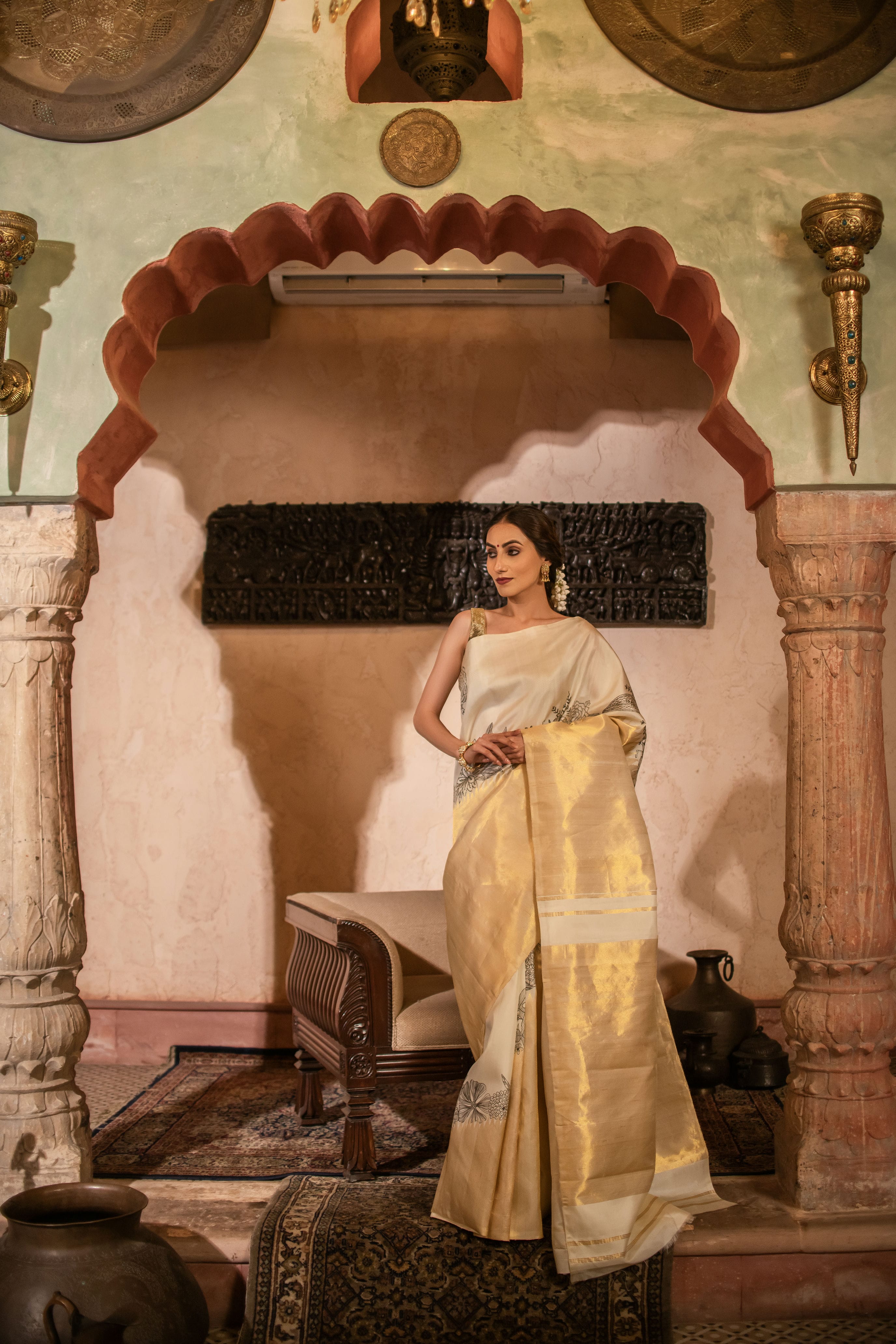 Pure Zari Kanjivaram Fusion Saree with Hand-Painted Detail