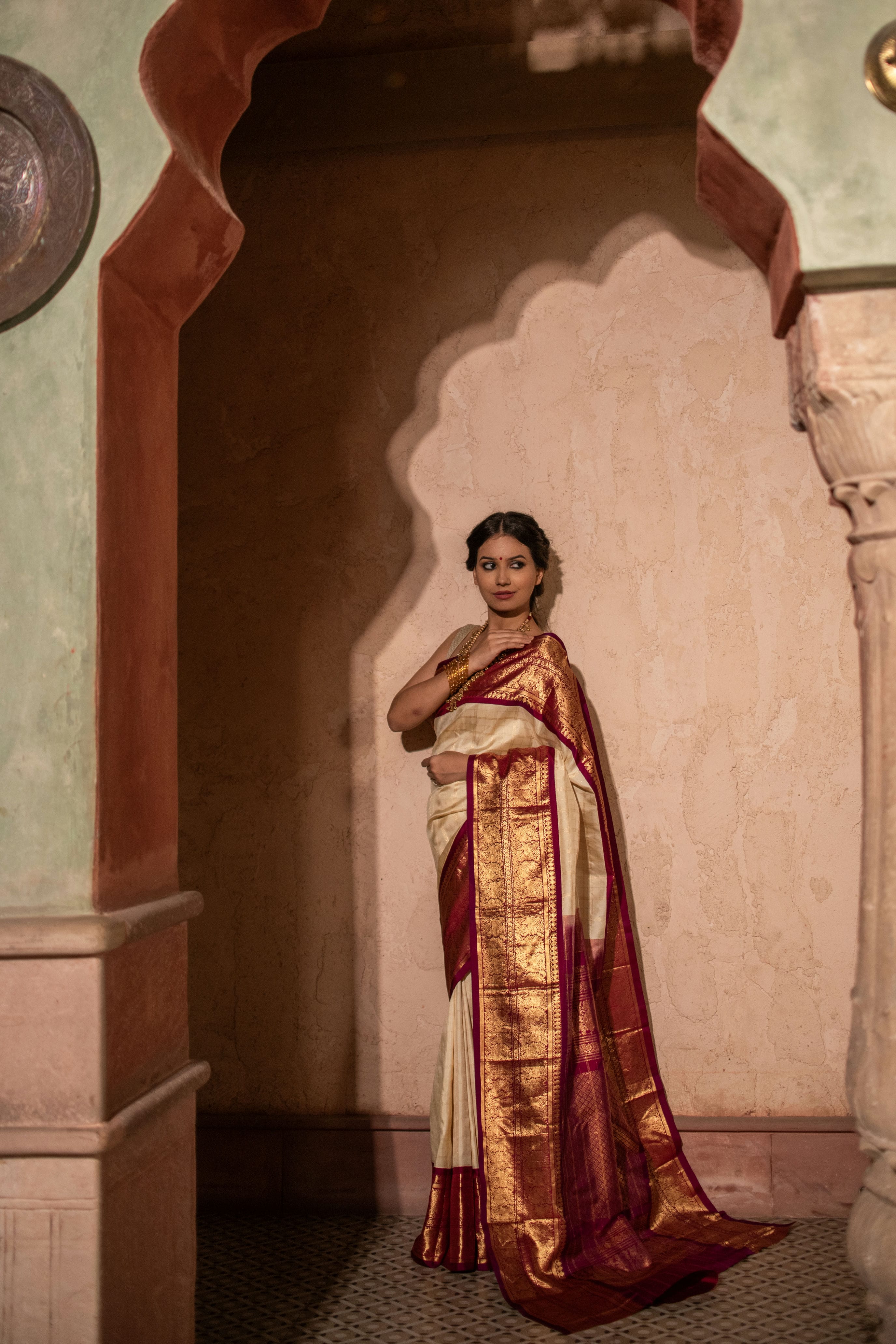 Gadwal Silk Saree in Classic Beige and Red Combination