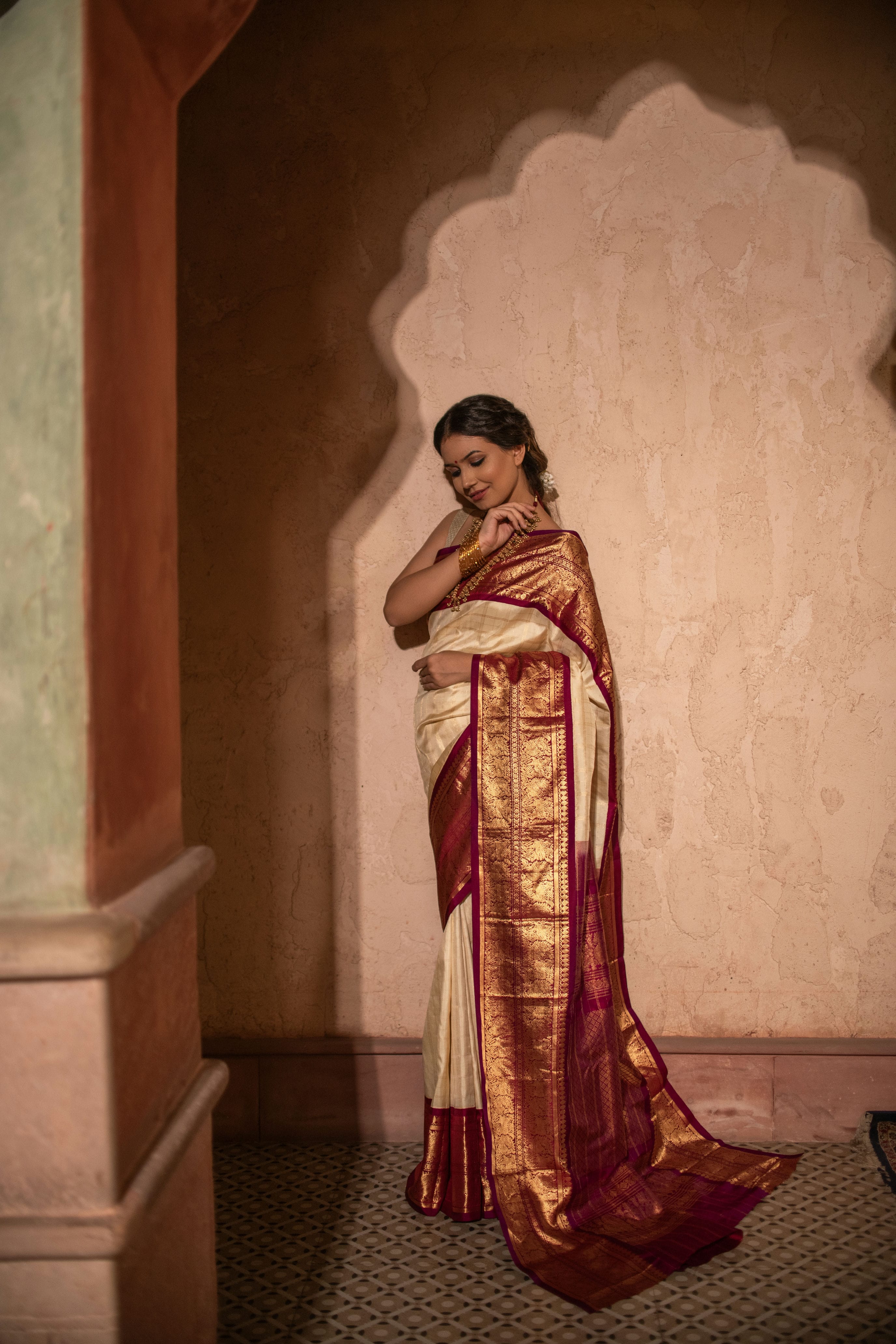 Gadwal Silk Saree in Classic Beige and Red Combination