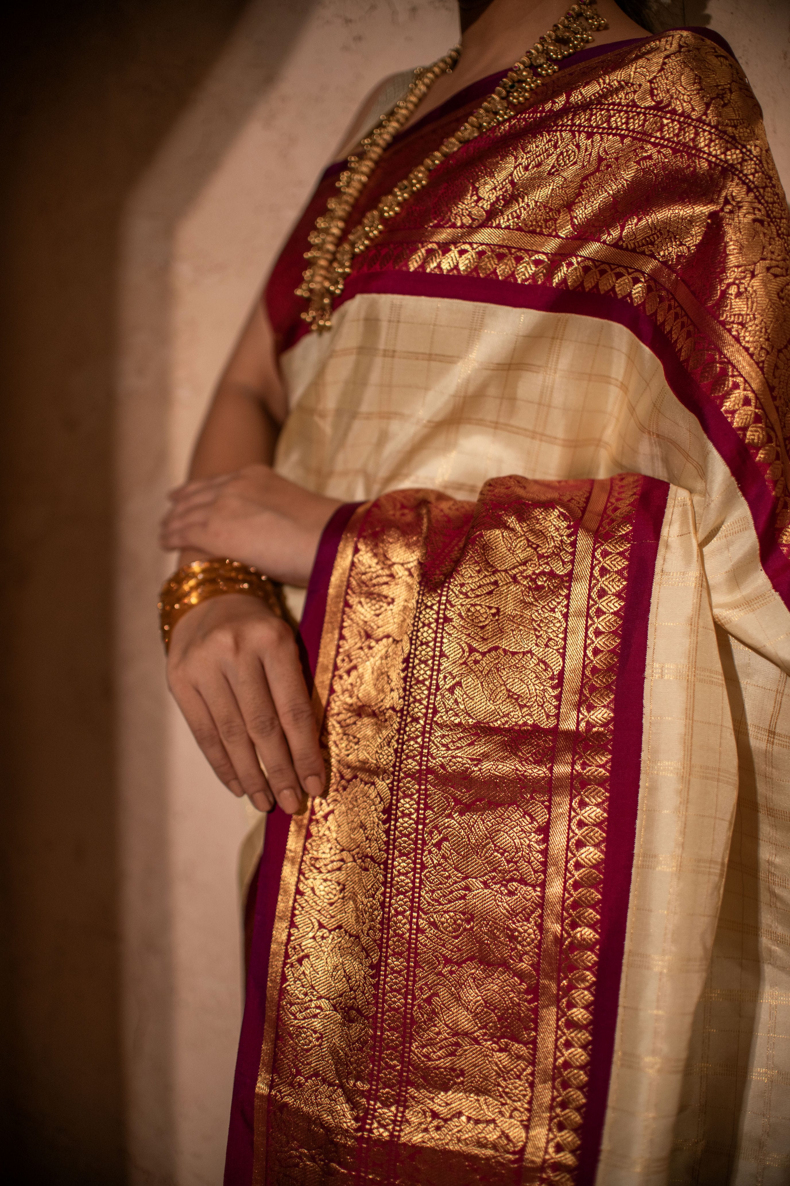 Gadwal Silk Saree in Classic Beige and Red Combination