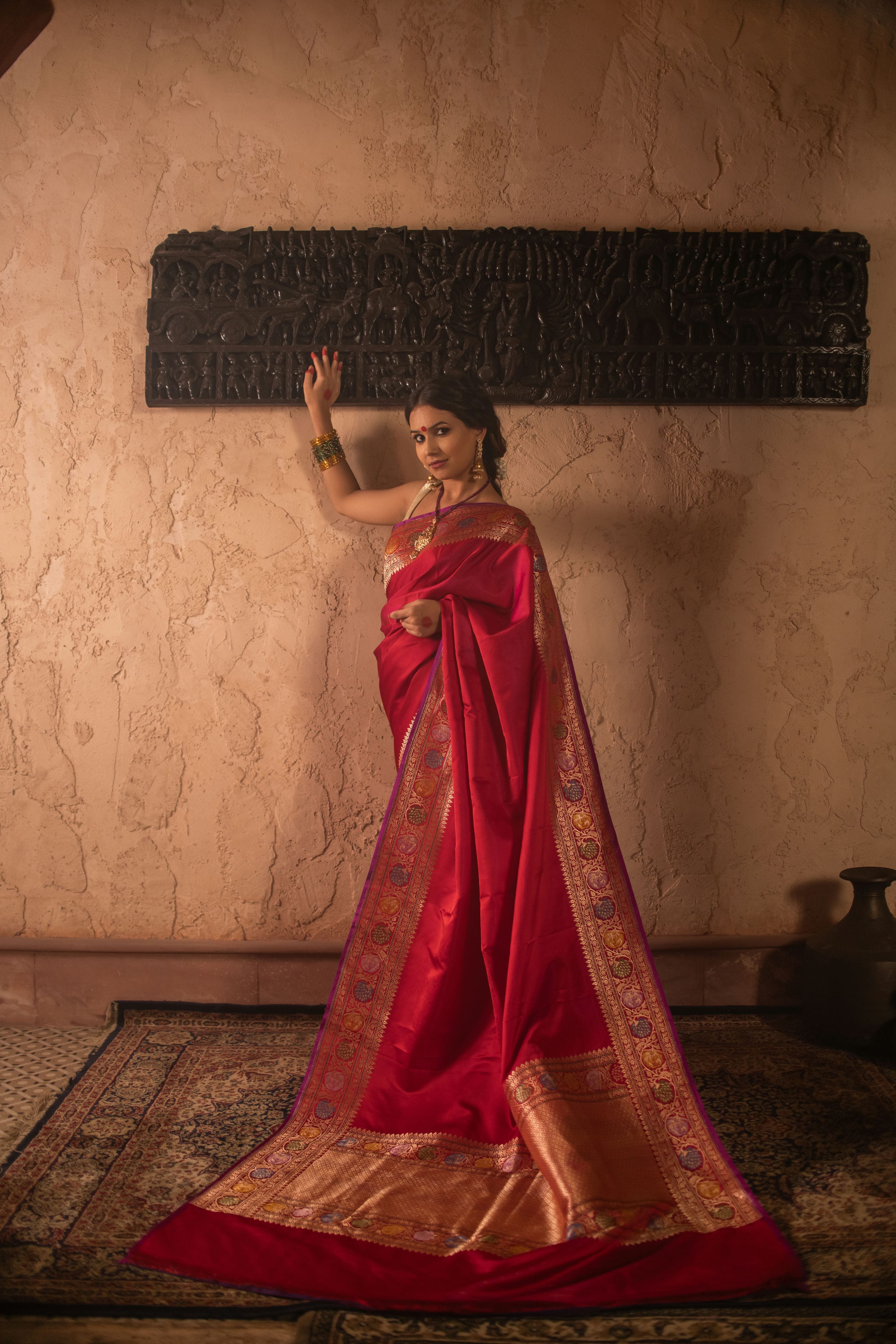 Vintage Mushru Silk Saree with Kadwa Meenakari Weave