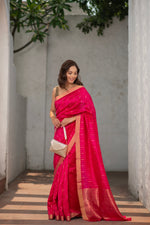 Shriyamayi (Rani Allover Muniya Boota Chanderi Saree)