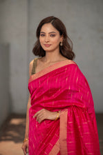 Shriyamayi (Rani Allover Muniya Boota Chanderi Saree)