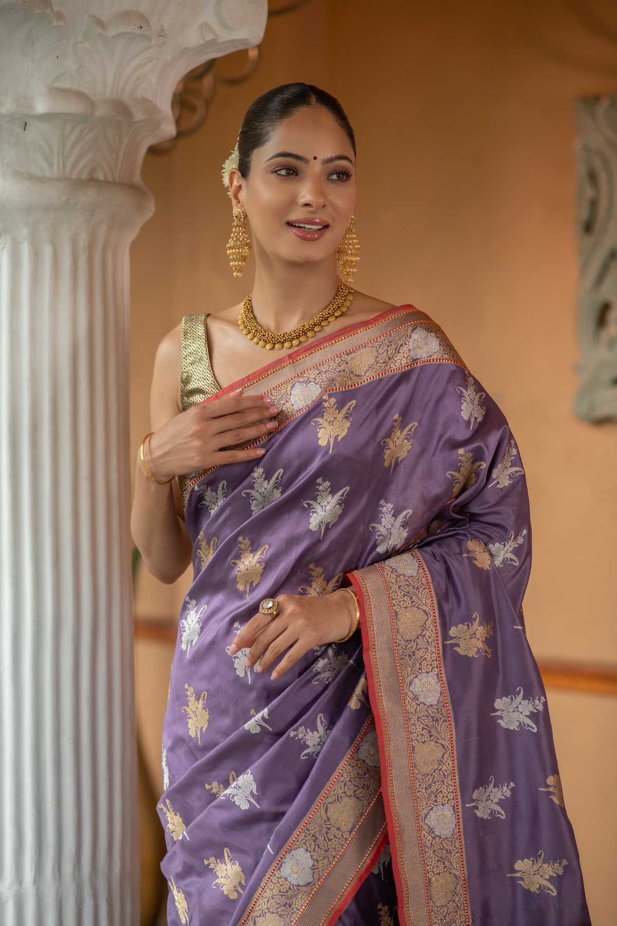Saubhagyika (Mauve Sona Rupa Kadwa Saree)