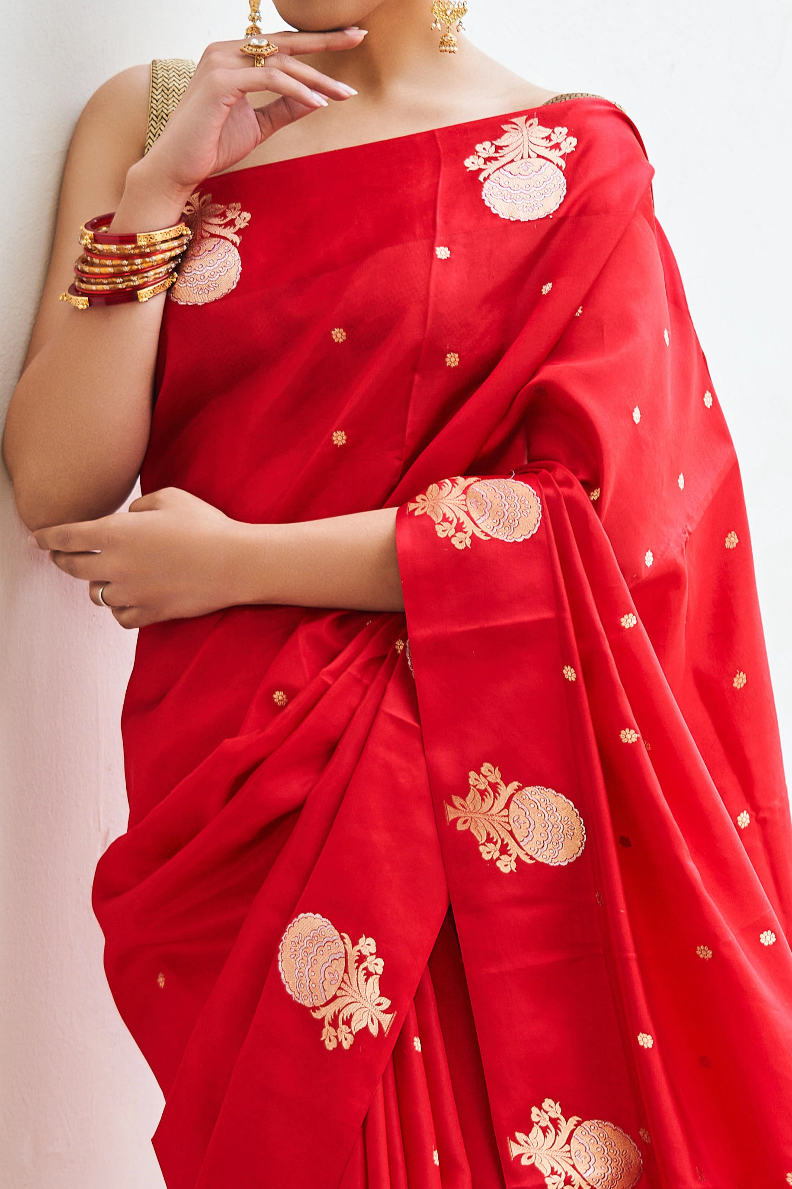 Gulabb Red Soft Katan Silk Banarasi Saree with Kadwa Weave