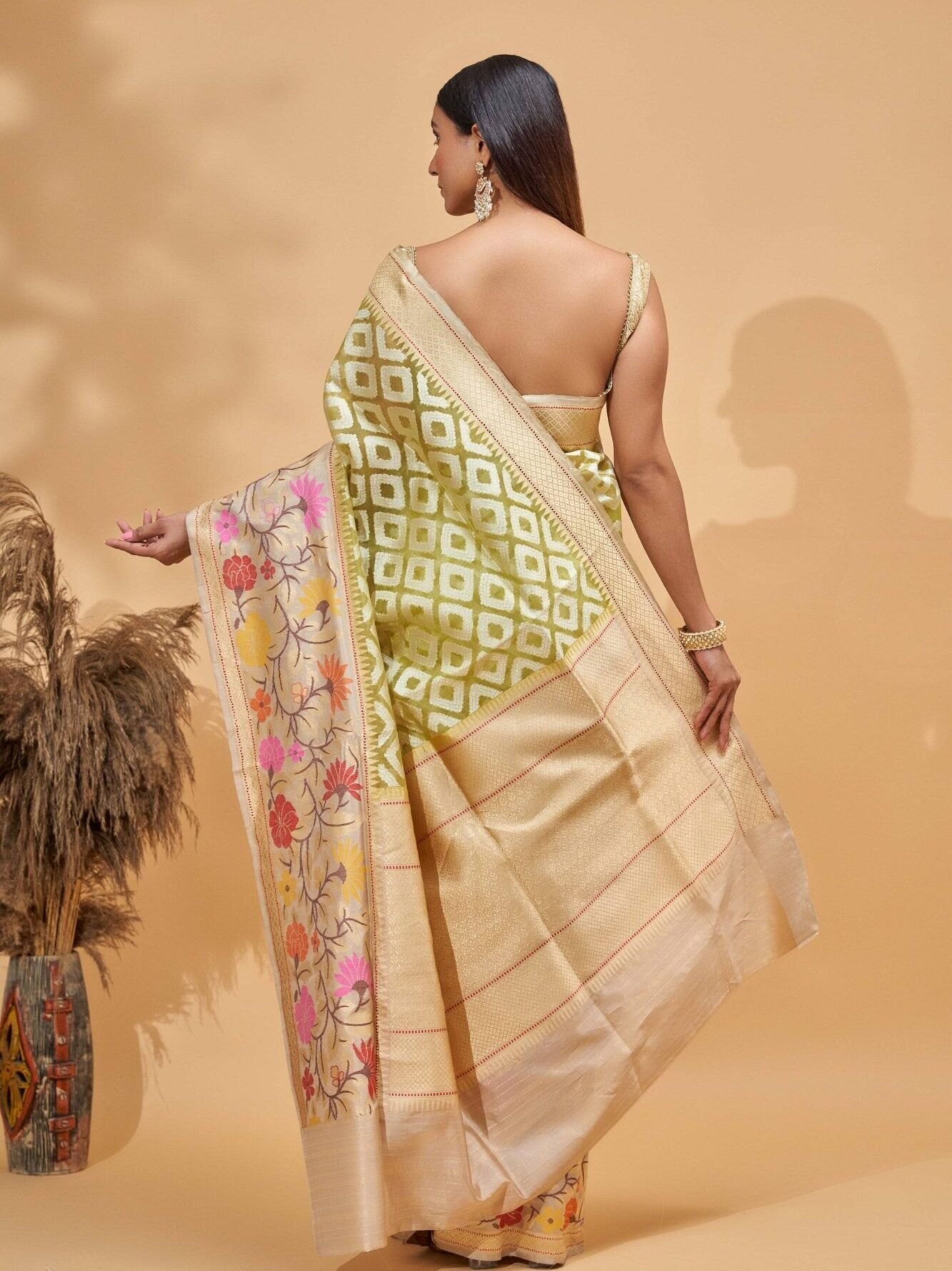Vaidehi (Pista Kora Paithani Border Saree)