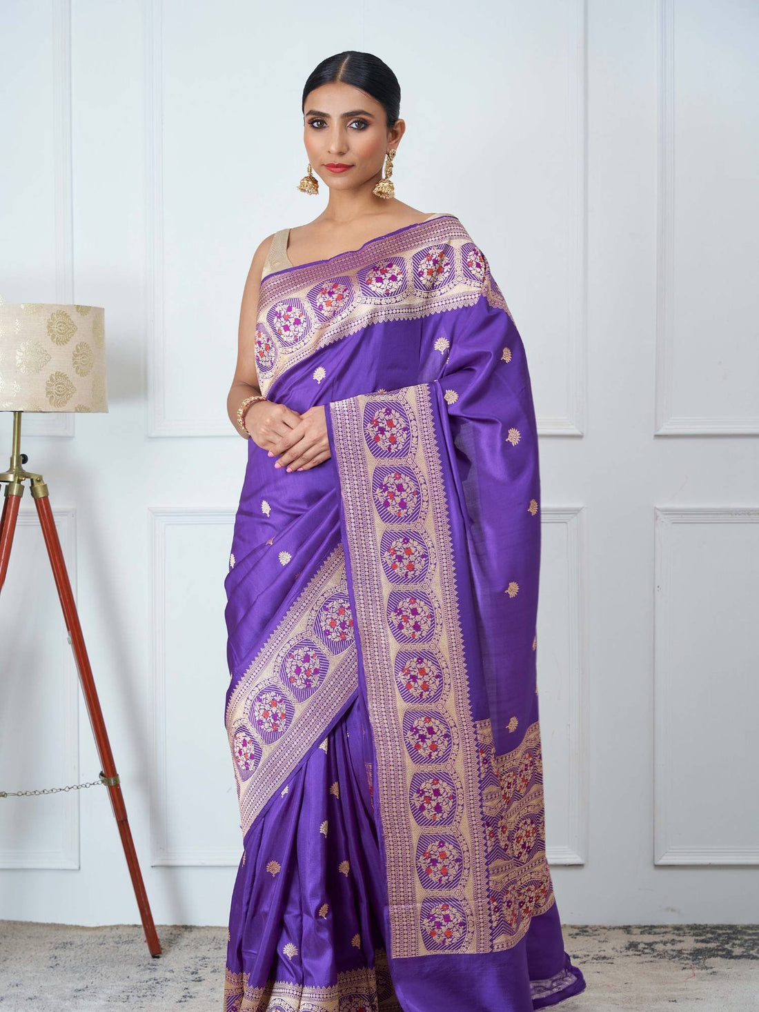 Yamika (Purple Handloom Vintage Border Saree)