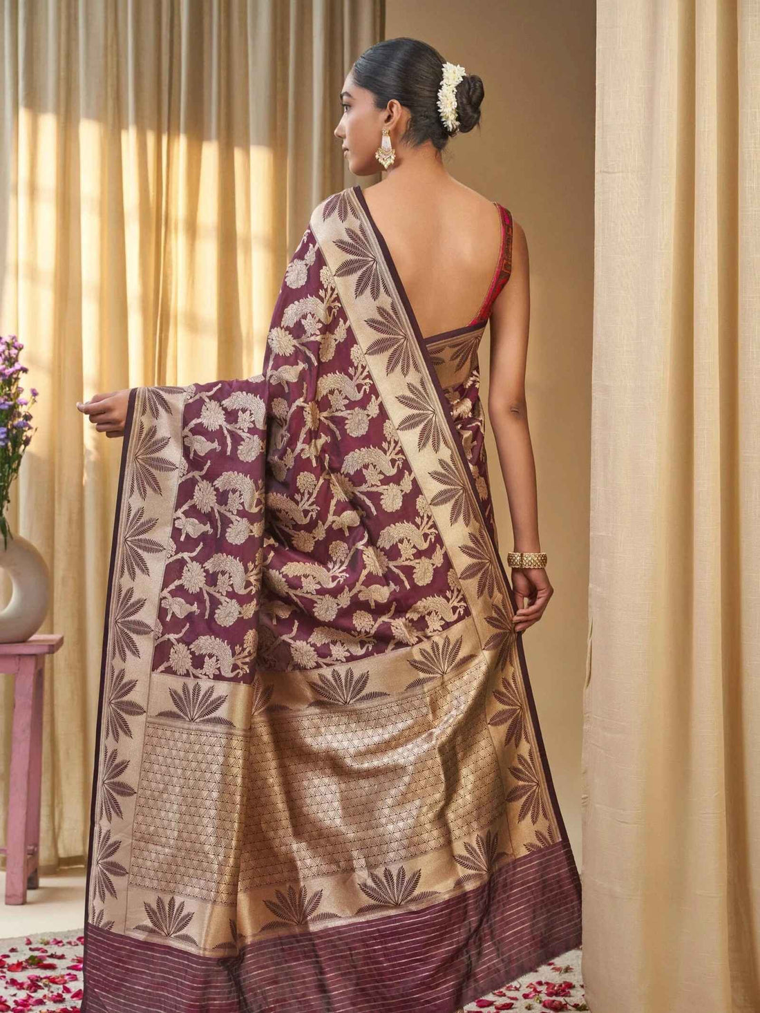 Hemangini (Grand Shikargah Cutwork Katan Saree)