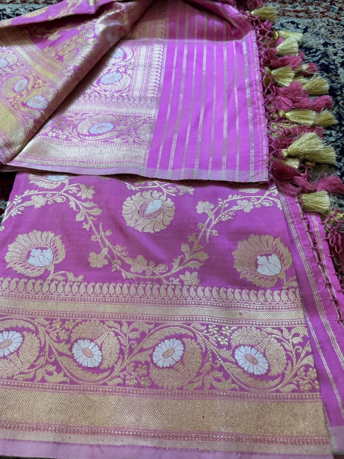 Tarini (Rose Pink Kadwa Jangla Dupatta)