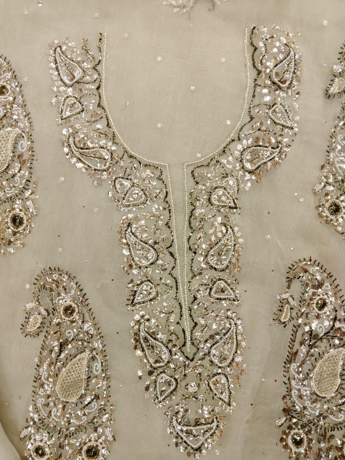 Mrinalika (Ivory Chikankari Mukaish Suit Set)