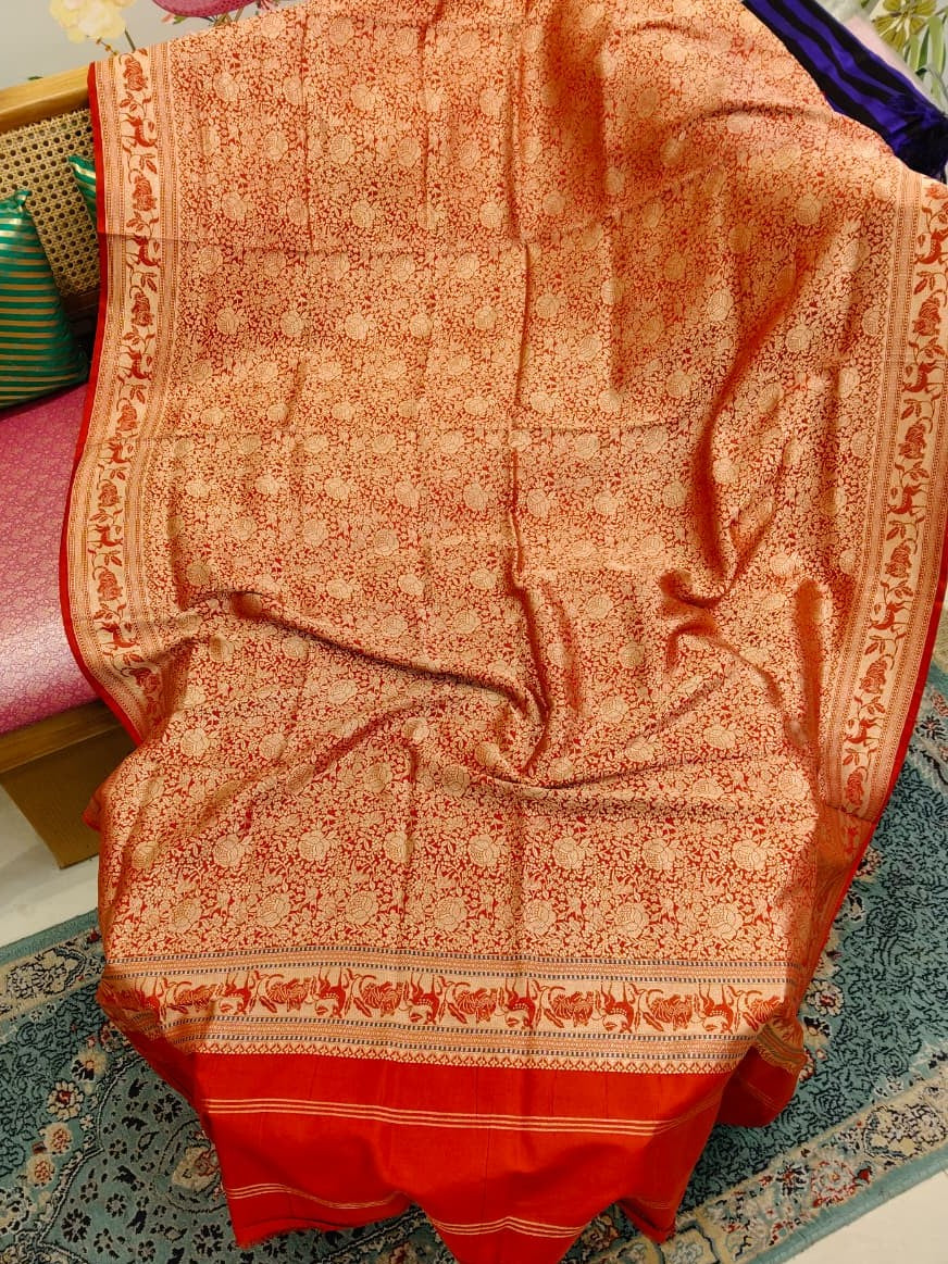 Mrigakshi (Golden Kadwa Shikargah Dupatta)