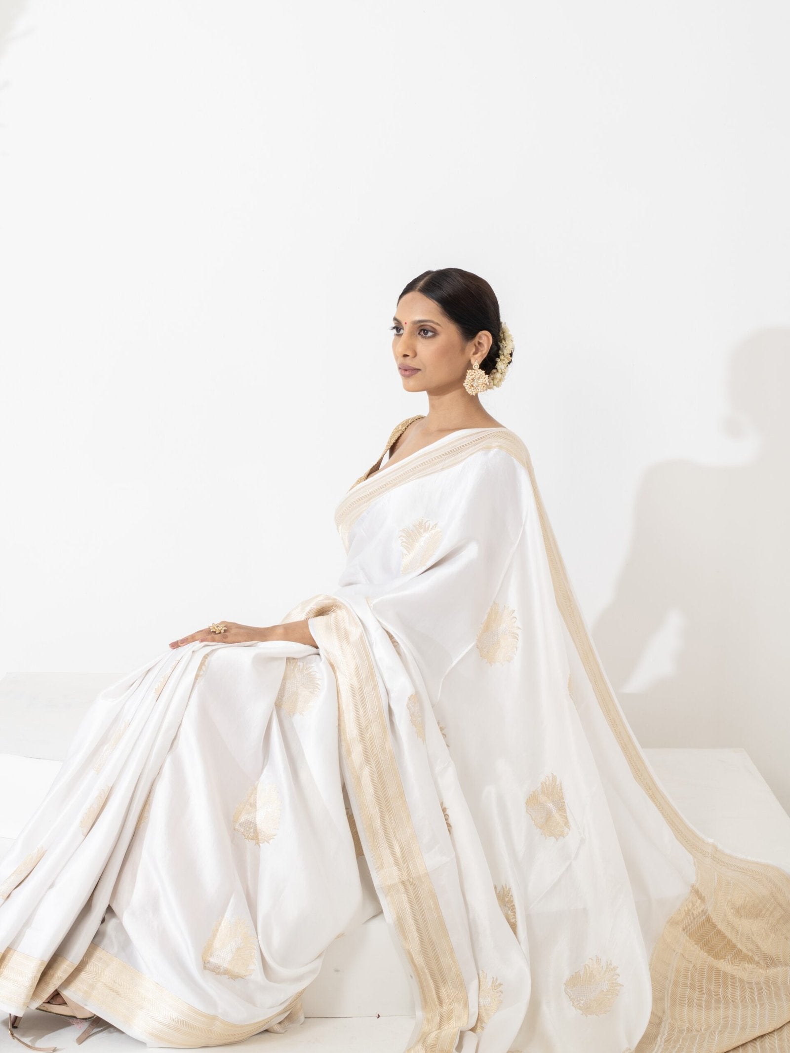 Yagnika (Sher Boota Kadwa Mushru Saree)