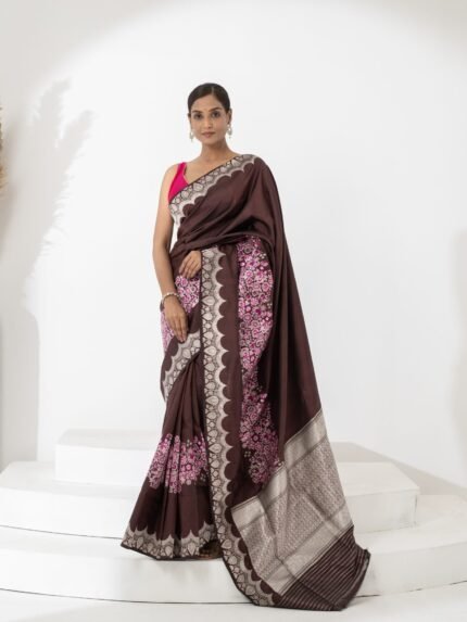 Triveni (Elegant Iktara Meenadar Boota Border Saree )