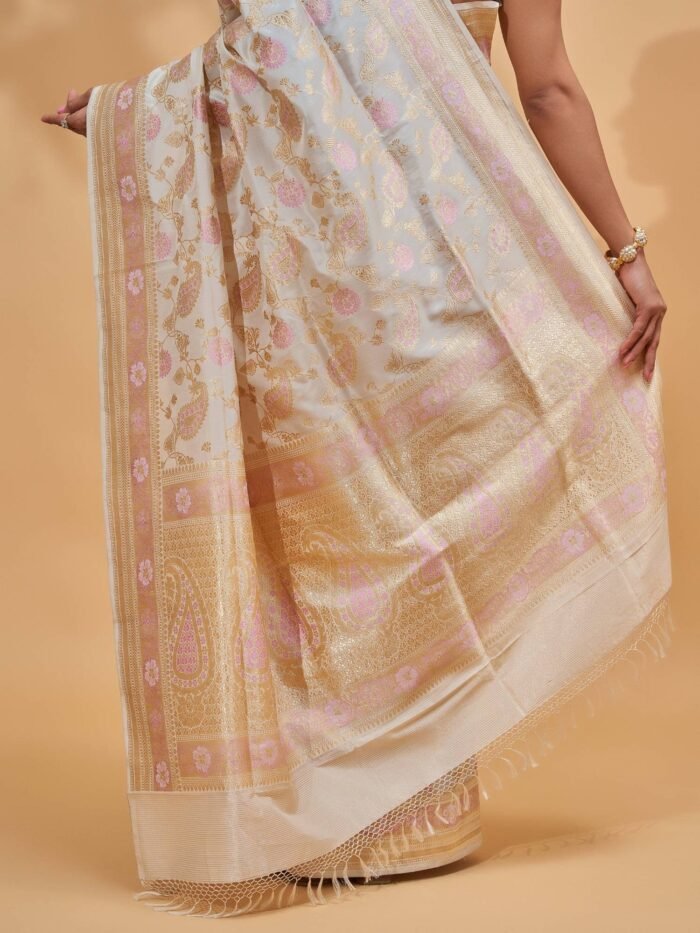 Ishani (Pristine White Kadwa Saree) - Image 4