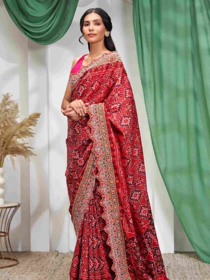 Ratnapushpi (Patola Kutch Work Pearl Silk Saree)
