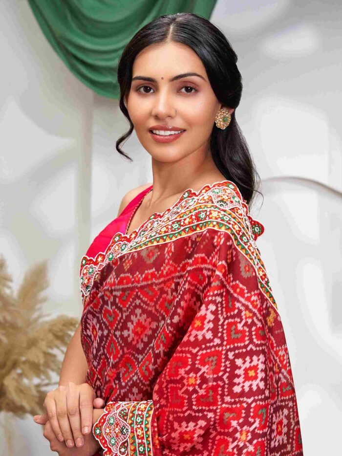 Ratnapushpi (Patola Kutch Work Pearl Silk Saree) - Image 4